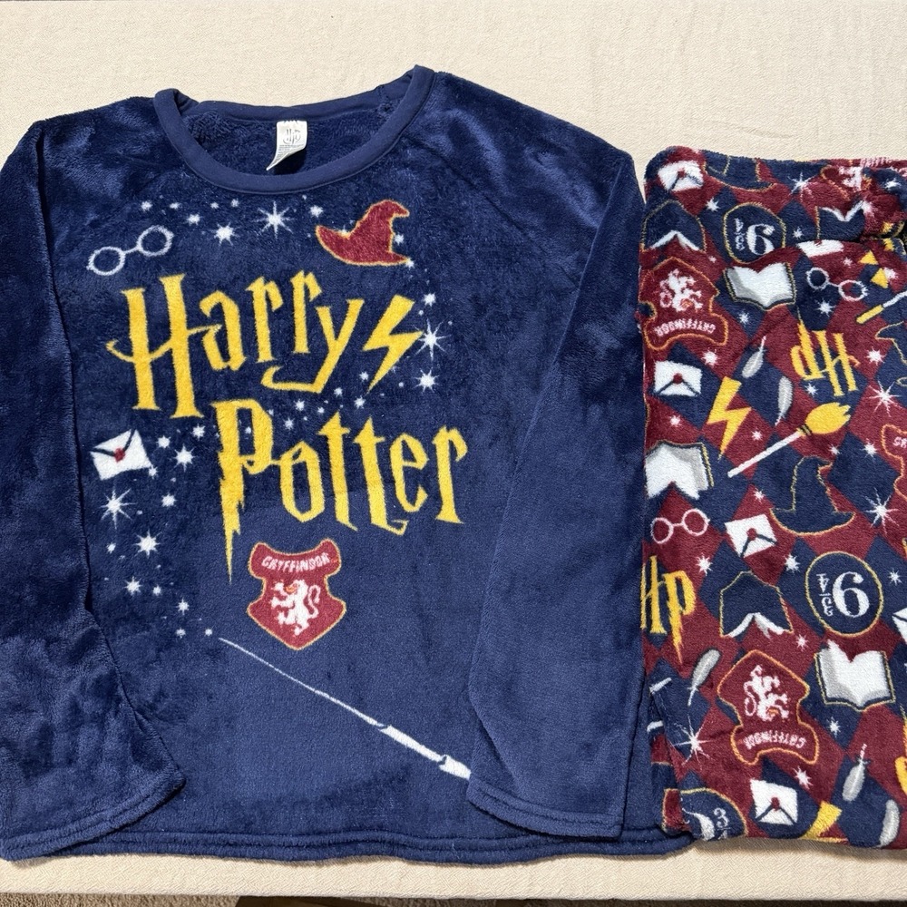 Harry Potter Gryffindor Fleece Pajama Set Girls Size L 12-14 Navy Maroon Soft